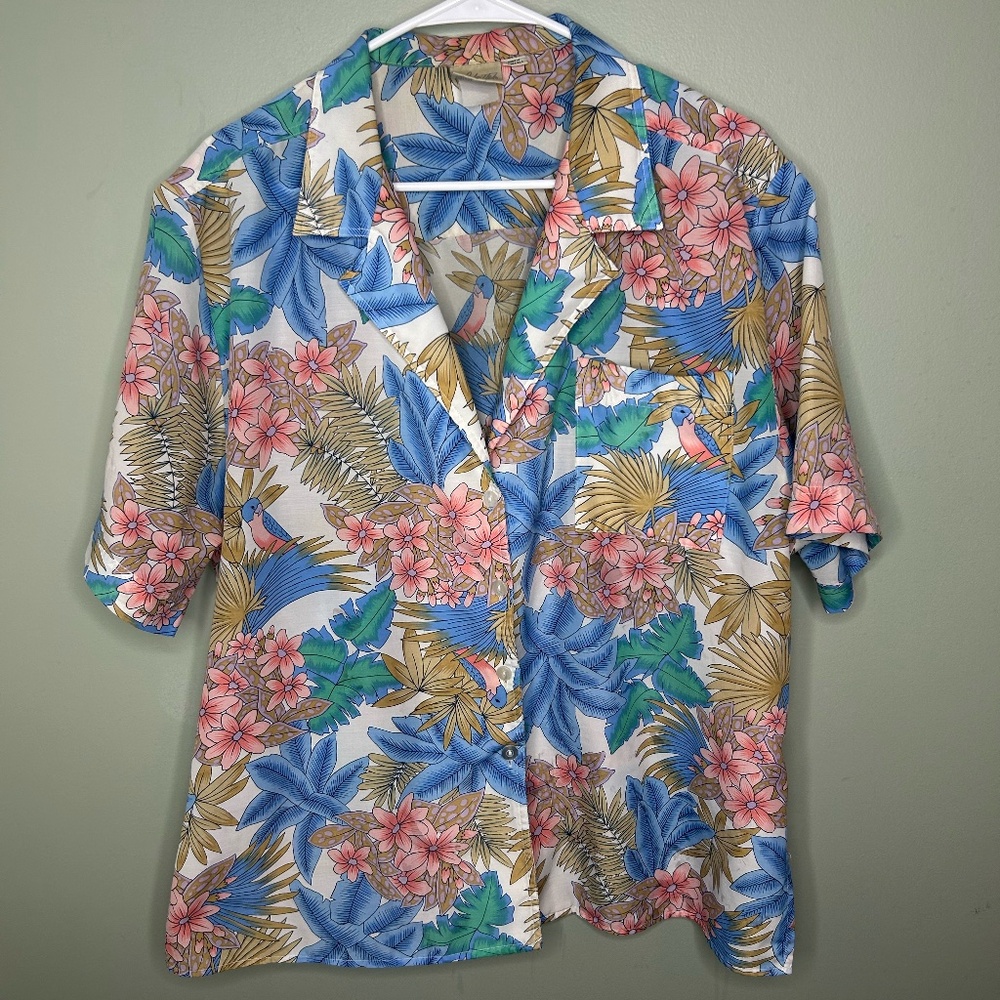 Women's Vintage Pykettes Hawaiian style short sleeve button up